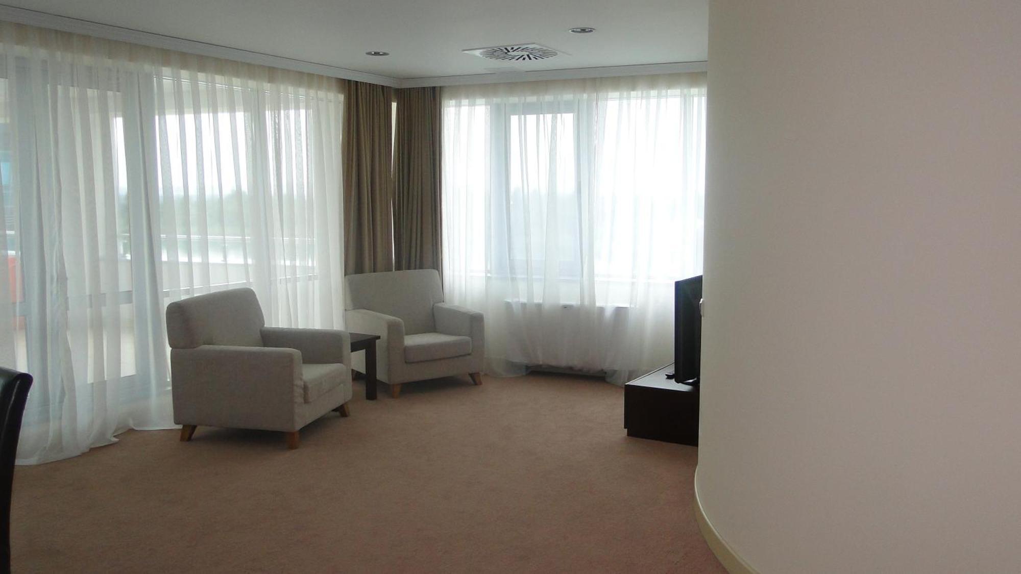 Arena Hotel Kur Mingachevir Habitación foto